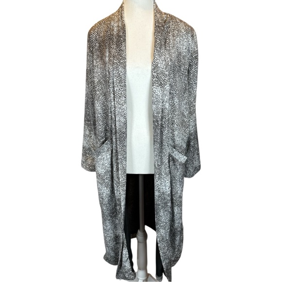 BB Dakota Monochrome Women's Cardigan - Picture 7 of 8